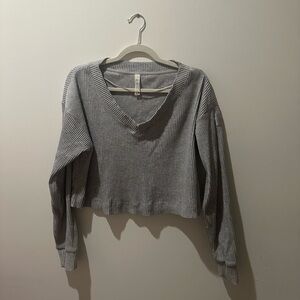 ALO Yoga Gray Ribbed V-Neck Top